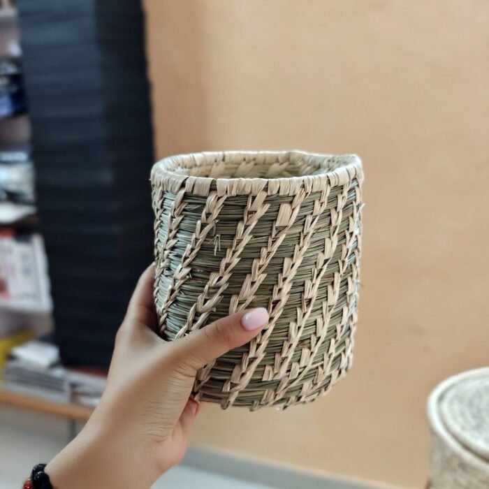 Grass Basket 01